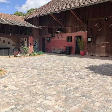 Authentique Corps De Ferme Alsacien * Hirtzbach
